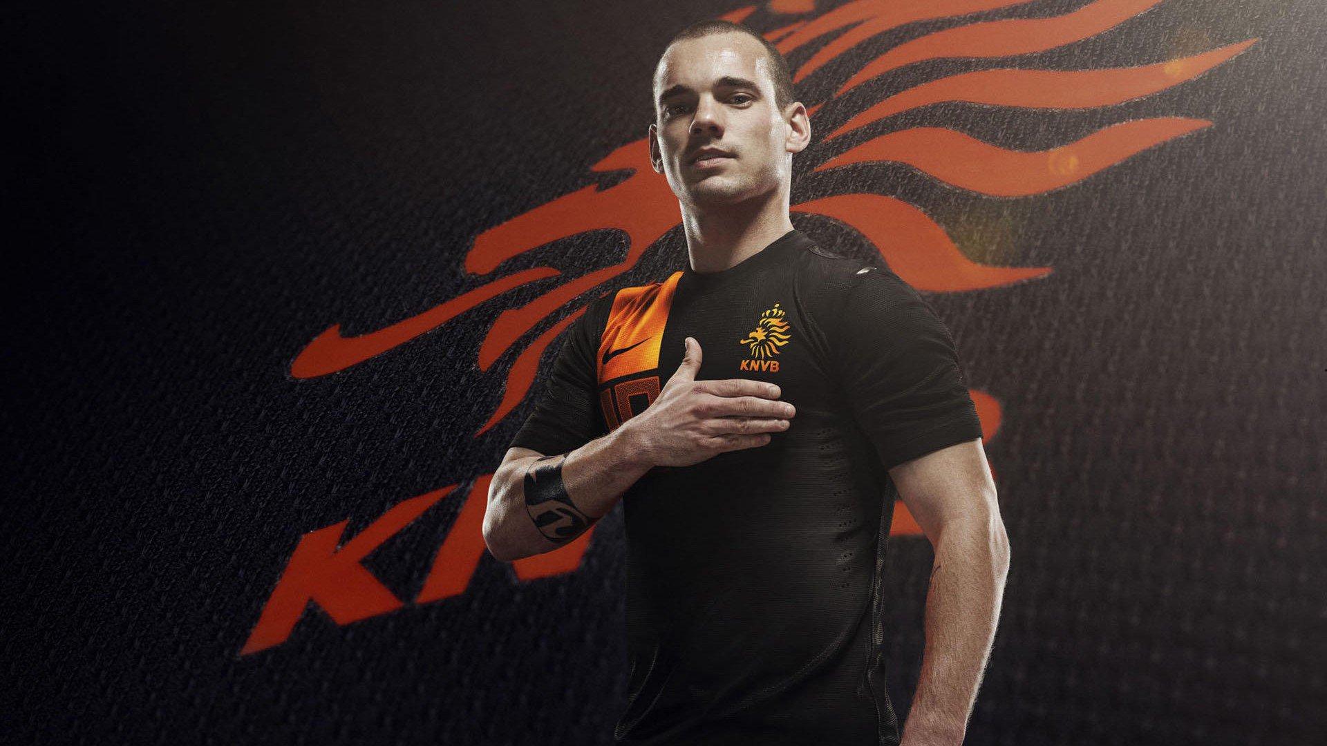 勇士新阵启航，科尔变阵迎战雷霆，年轻核心能否扛起大旗？