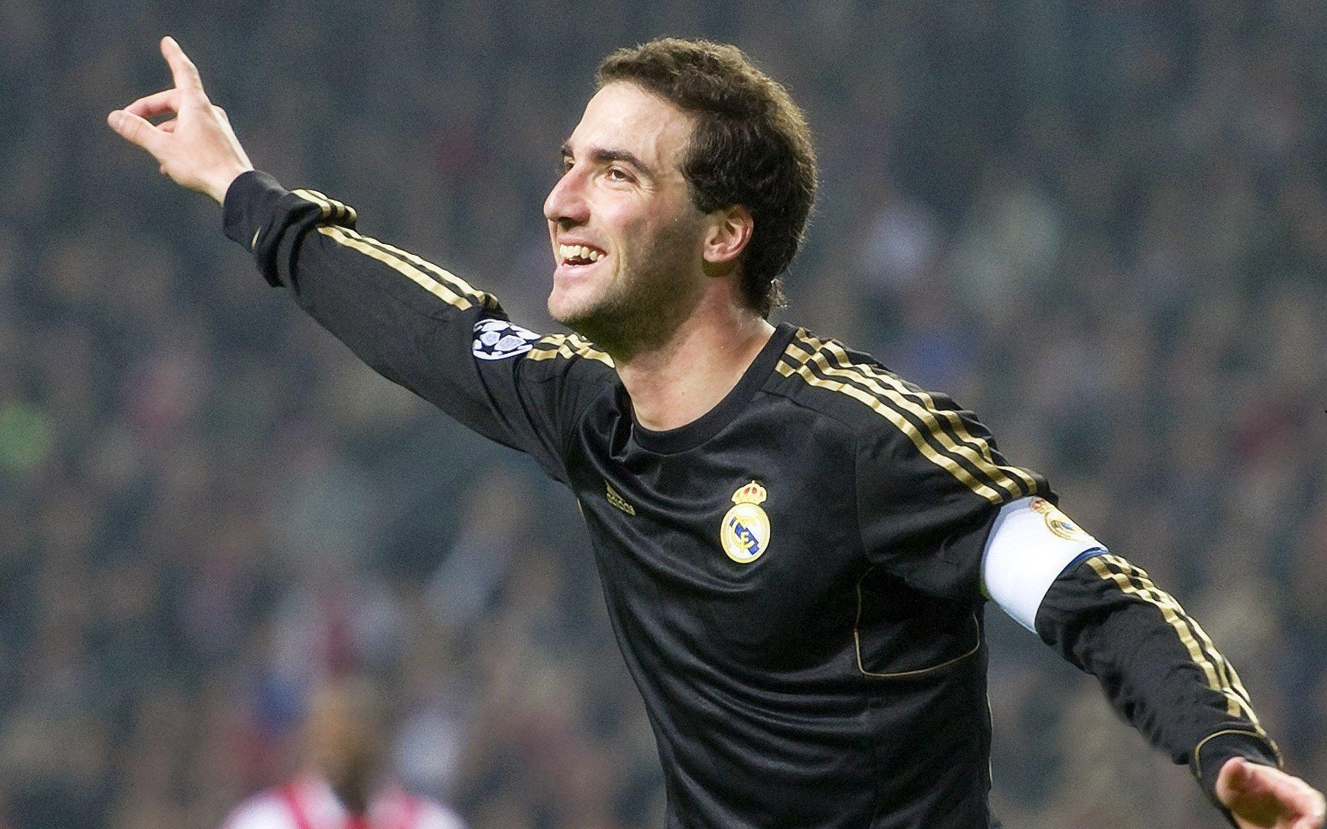 爱游戏入口_战术革新激活团队潜能 流畅传导终结比赛悬念